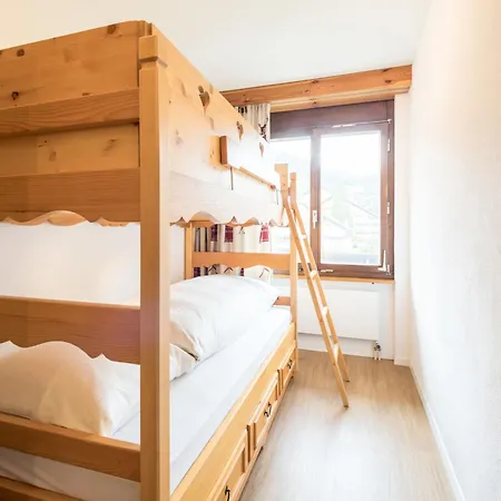 Val Signina 8-17 By Interhome Laax