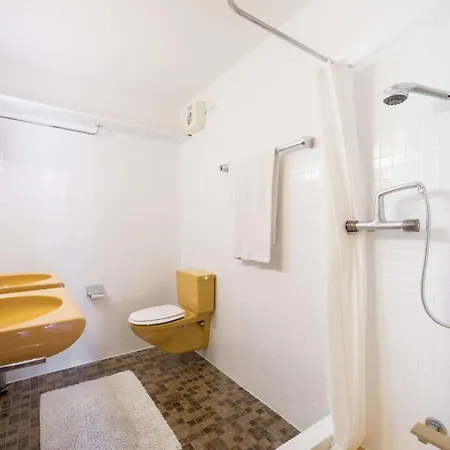 Val Signina 8-17 By Interhome * Laax